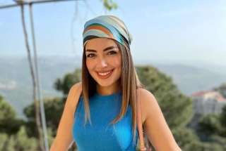 ليلي زاهر تستعرض رشاقتها ولياقتها...