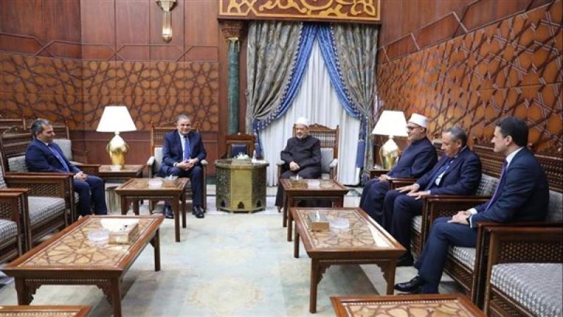 لقاء شيخ الأزهر مع رئيس جامعة كفر الشيخ