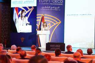 وزيرة التخطيط والتنمية الاقتصادية تطلق...