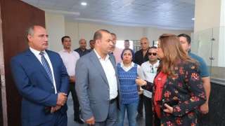محافظ دمياط تتابع ميدانيا مشروعات...