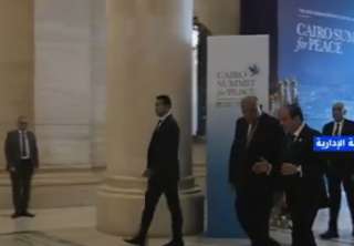 الرئيس السيسي يصل إلى مقر...