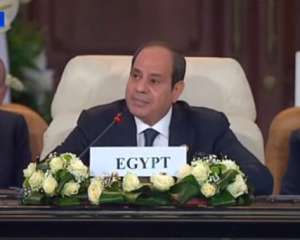 الرئيس السيسي: ندين بوضوح كامل...