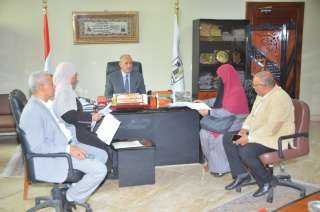 السكرتير العام يعقد اجتماعاً لمتابعة...