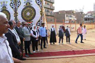 محافظ أسوان يفتتح أعمال الإحلال...