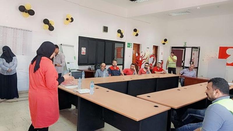وزارة العمل:ندوة للتوعية بالحقوق والواجبات في مصانع  ببورسعيد
