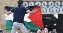 هتف ”فلسطين حرة”.. سائق قطار...