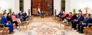 الرئيس السيسى يستقبل وفداً من...