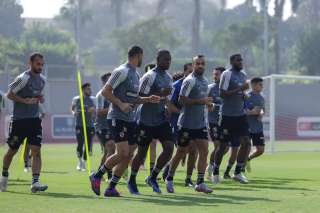 الدوري الإفريقي| الأهلي يختتم تدريباته...