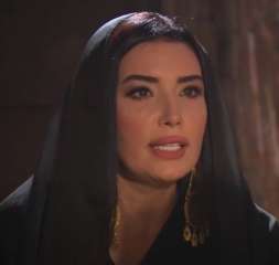 عبير صبري تشيد بإمداد غزة...
