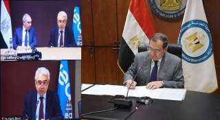 مصر والوكالة الدولية للطاقة توقعان...