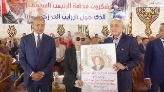 وزير الإسكان يتابع تسليم وحدات...