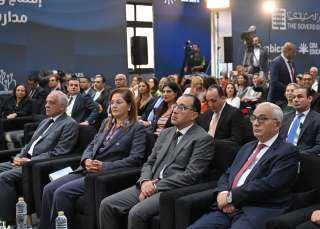 مدبولي: مجمع المدارس بالقرية الكونية...