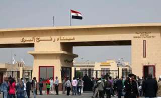 مصر ترفض إجلاء الرعايا الأجانب...