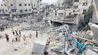 استشهاد 17 وإصابة 30 فلسطينيا...