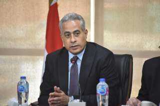 وزير العمل يزور ”الاتحاد المصري...