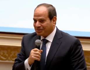 السيسي: مصر تقوم بدور إيجابى...