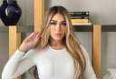 بالصور.. سارة سلامة تستعرض جمالها...