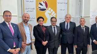 المرشح الرئاسي فريد زهران يستقبل...