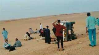 إصابة 7 أشخاص بحادثين على...