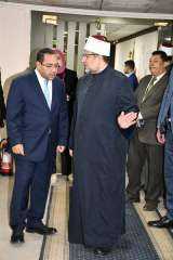 وزير الأوقاف ورئيس الجهاز التنظيم...