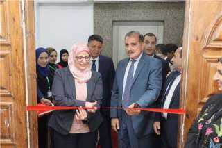 رئيس التنمية الصناعية تفتتح فرع...