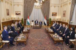 رئيس مجلس النواب يستقبل رئيسة...