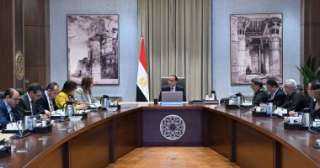 رئيس الوزراء يتابع الموقف التنفيذى...