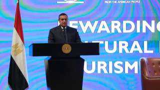 وزير التنمية المحلية يشارك في...