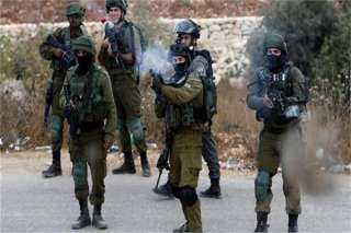 إصابة 4 فلسطينيين أحدهم بجروح...