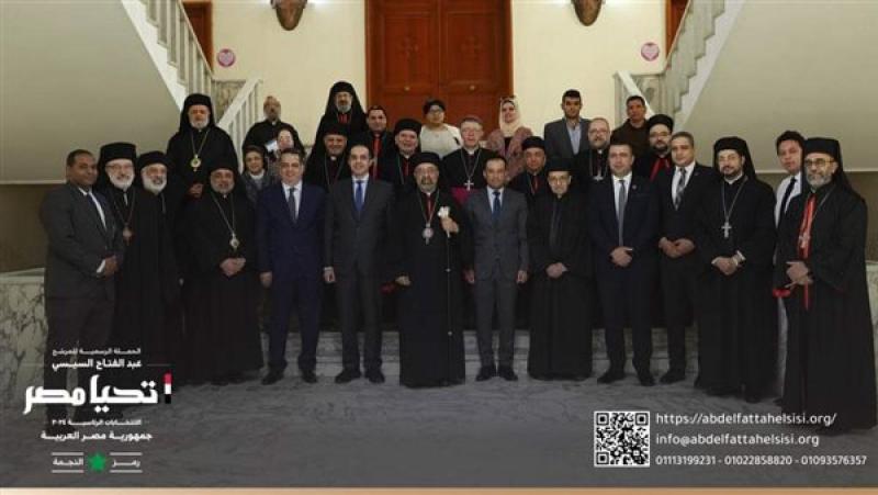 حملة السيسي تزور الكنيسة الكاثوليكية
