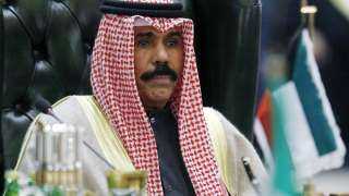 أمير الكويت يدخل المستشفى بسبب...