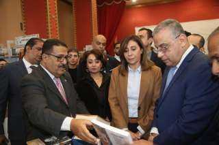 وزيرة الثقافة ومحافظ سوهاج يفتتحان...