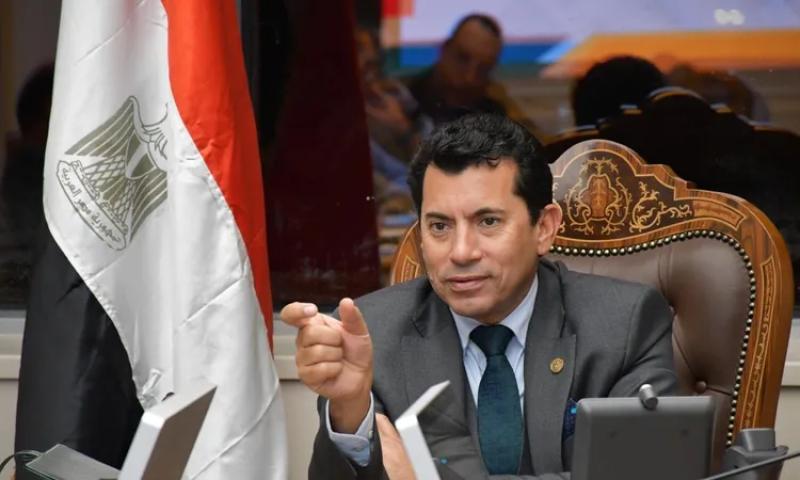 أشرف صبحي