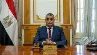 وزير الإنتاج الحربي يبحث مع...