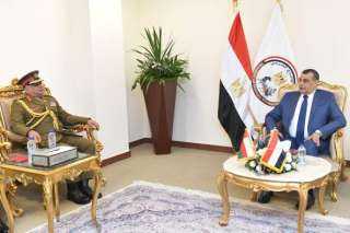 وزير الإنتاج الحربي يستقبل ”مدير...