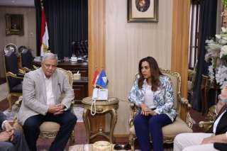 محافظ دمياط ورئيس القابضة لمياه...