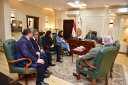 وزير العمل يلتقي وفداً من...