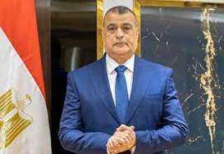 وزير الإنتاج الحربي يدلي بصوته...