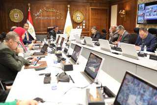 وزير التنمية المحلية يتابع فعاليات...