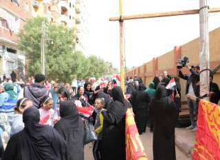 الوطنية للانتخابات: بطاقات الاقتراع نفدت...
