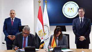 توقيع مذكرة تفاهم بين وزارة...