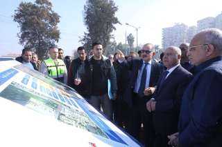 وزير النقل يتفقد مواقع العمل...