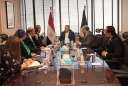 وزير السياحة والآثار يعقد اجتماعاً...