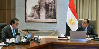 رئيس الوزراء يستعرض مقترح حزمة...