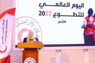 القباج تشهد احتفالية الهلال الأحمر...