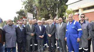 رئيس هيئة قناة السويس ومحافظ...
