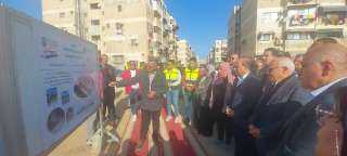 محافظ بورسعيد ورئيس الجهاز المركزي...
