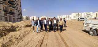 مسئولو ” الإسكان ” يتفقدون...