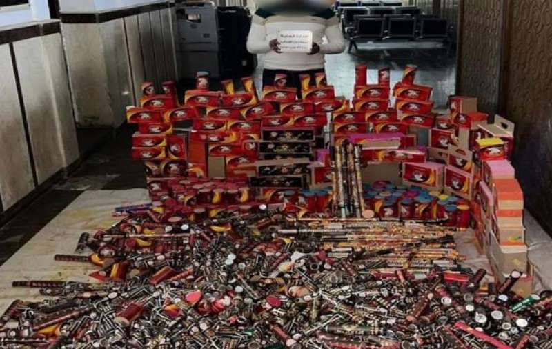 ضبط عاطل بالإسكندرية لحيازته قرابة 1500 قطعة ألعاب نارية بقصد الإتجار