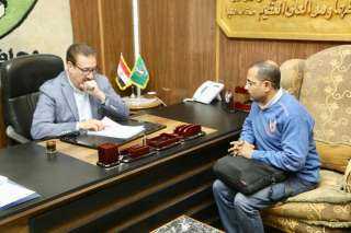 محافظ المنوفية يفحص طلبات عدد...